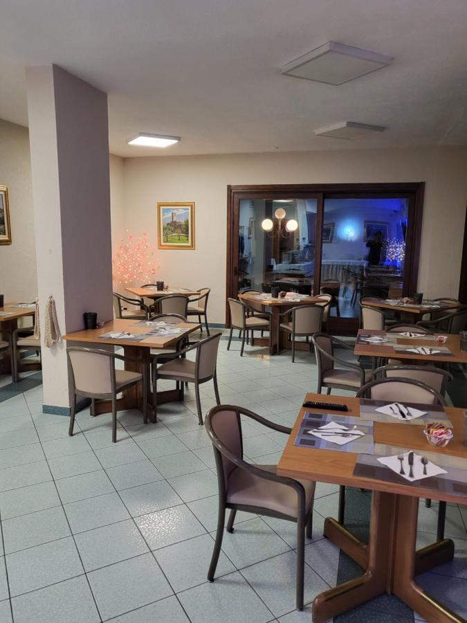 麦尔格酒店 Charvensod 外观 照片