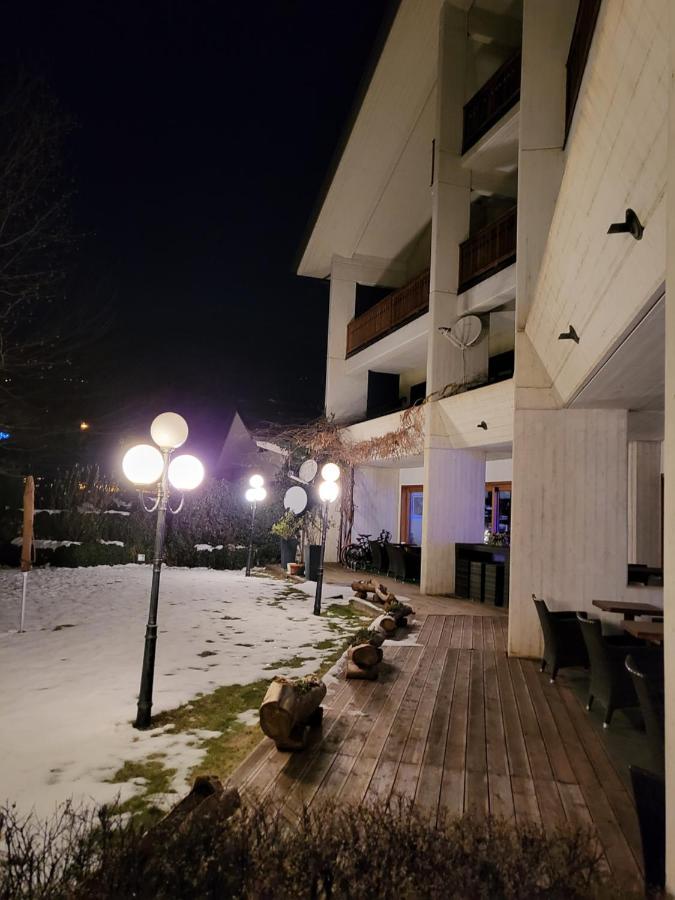 麦尔格酒店 Charvensod 外观 照片